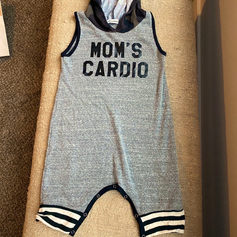 Million Polkadots hooded onesie-Mom’s Cardio